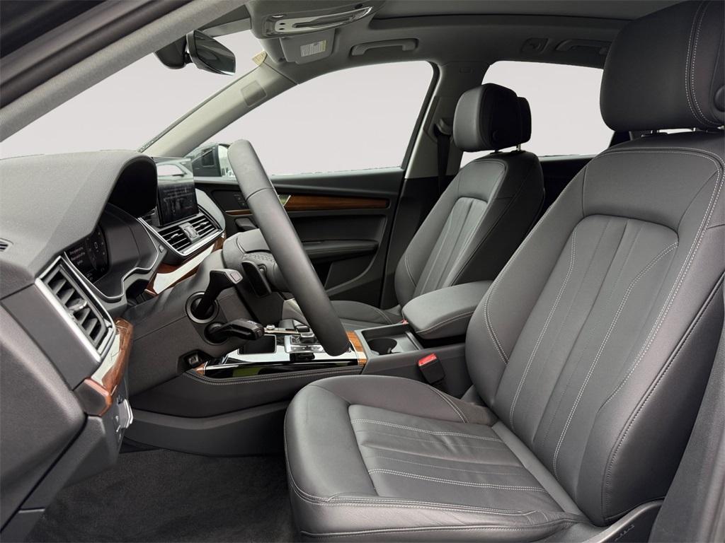 used 2025 Audi Q5 car, priced at $45,995