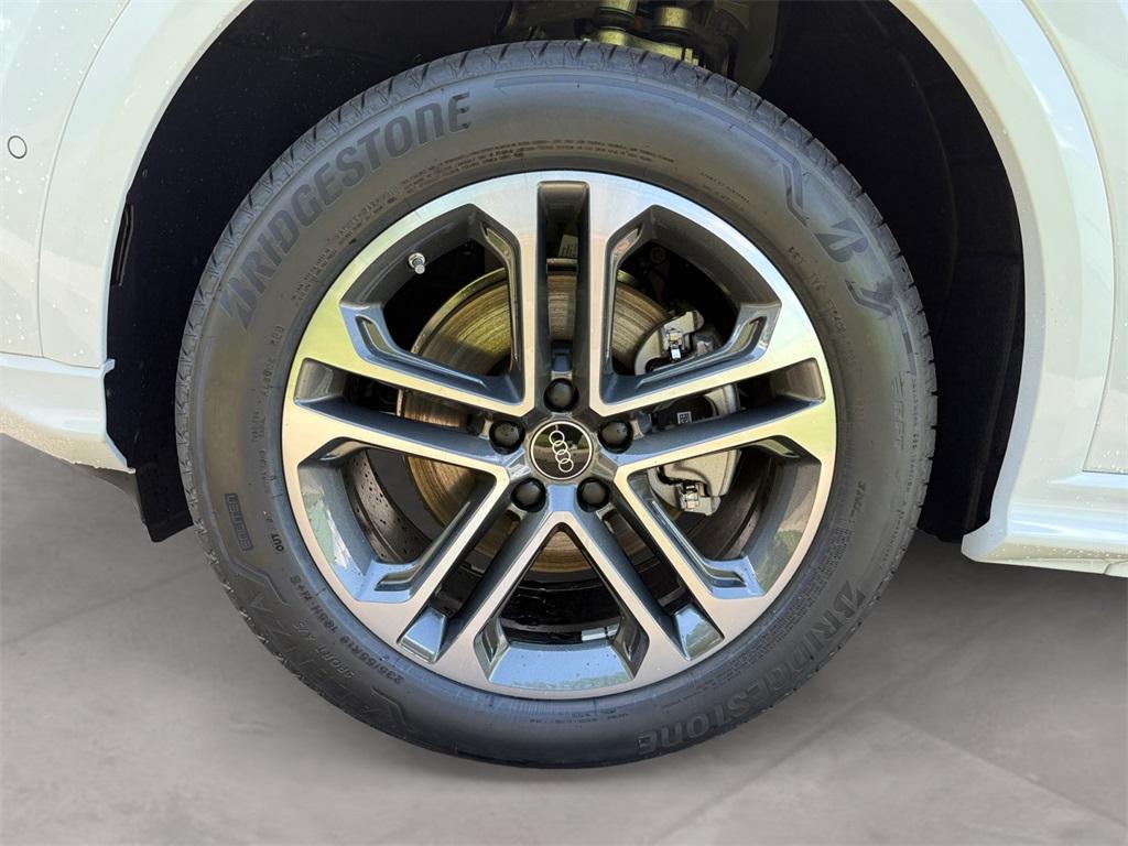 new 2025 Audi Q5 car, priced at $57,775