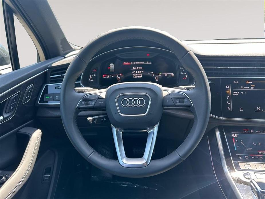 used 2024 Audi Q7 car, priced at $61,991