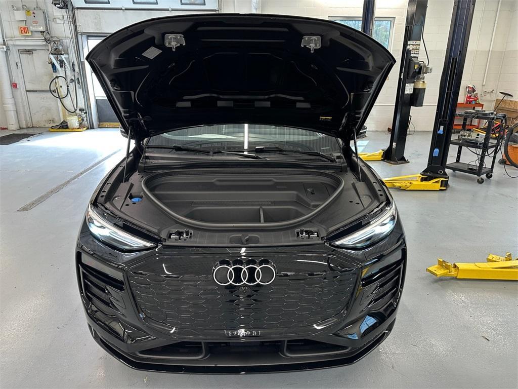 new 2025 Audi Q6 e-tron car, priced at $72,130