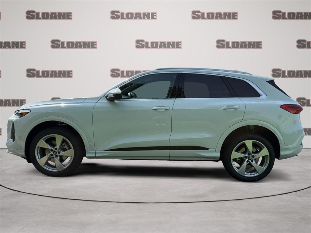 new 2025 Audi Q5 car, priced at $60,975