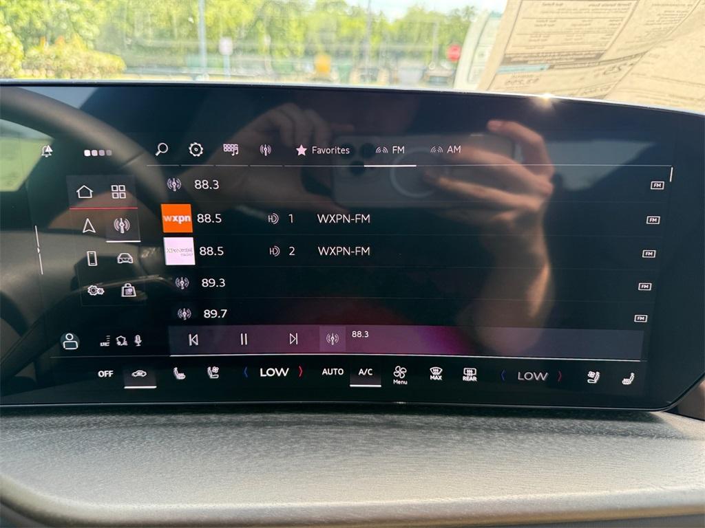 new 2025 Audi Q5 car, priced at $60,975