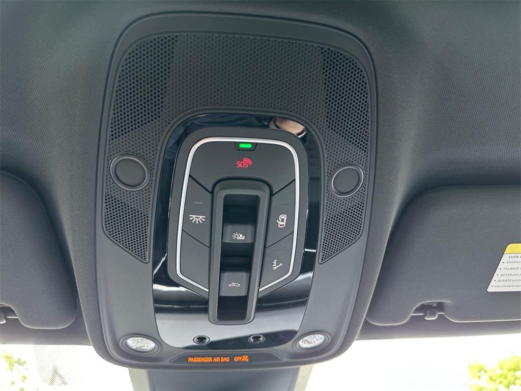 new 2026 Audi RS 6 Avant car, priced at $147,615