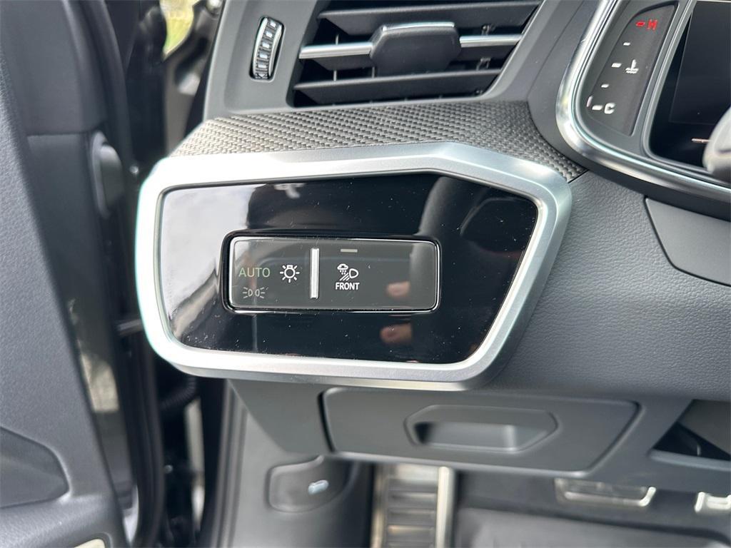 new 2026 Audi RS 6 Avant car, priced at $147,615