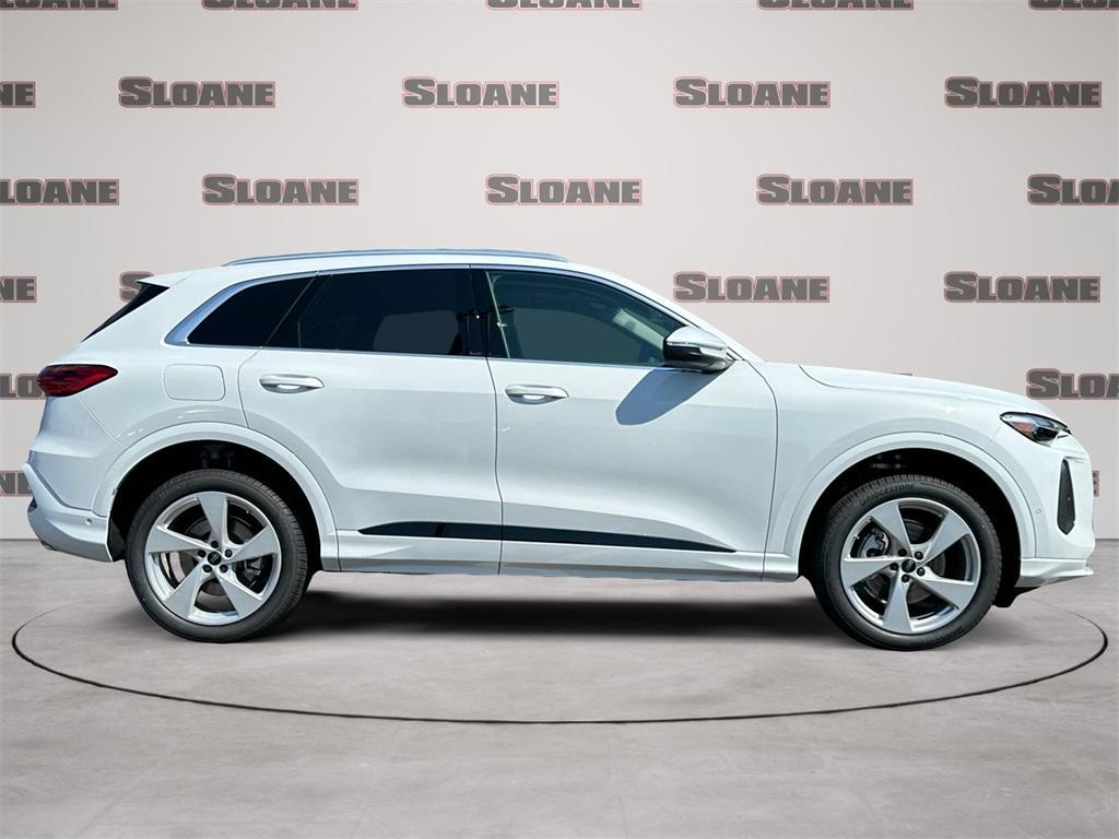new 2025 Audi Q5 car, priced at $62,080