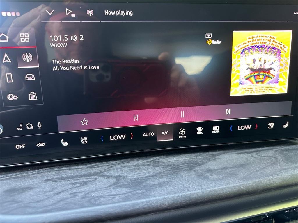 new 2025 Audi Q5 car, priced at $62,080