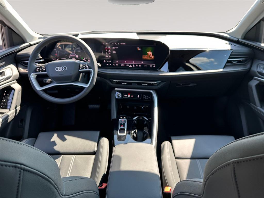 new 2025 Audi Q5 car, priced at $62,080