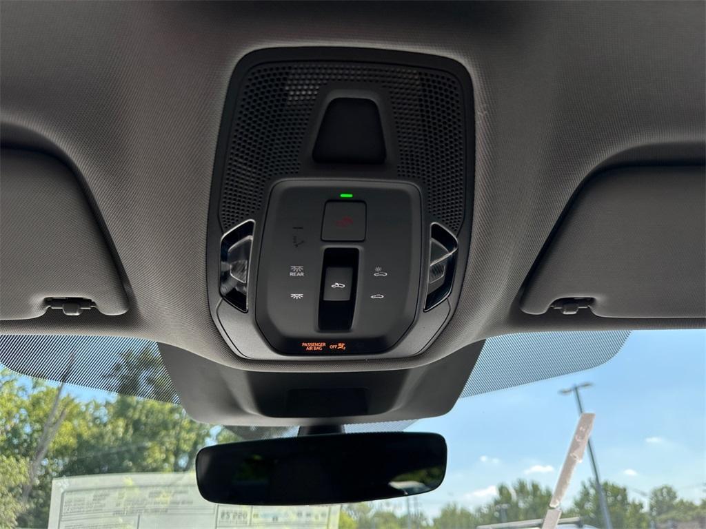 new 2025 Audi Q5 car, priced at $62,080