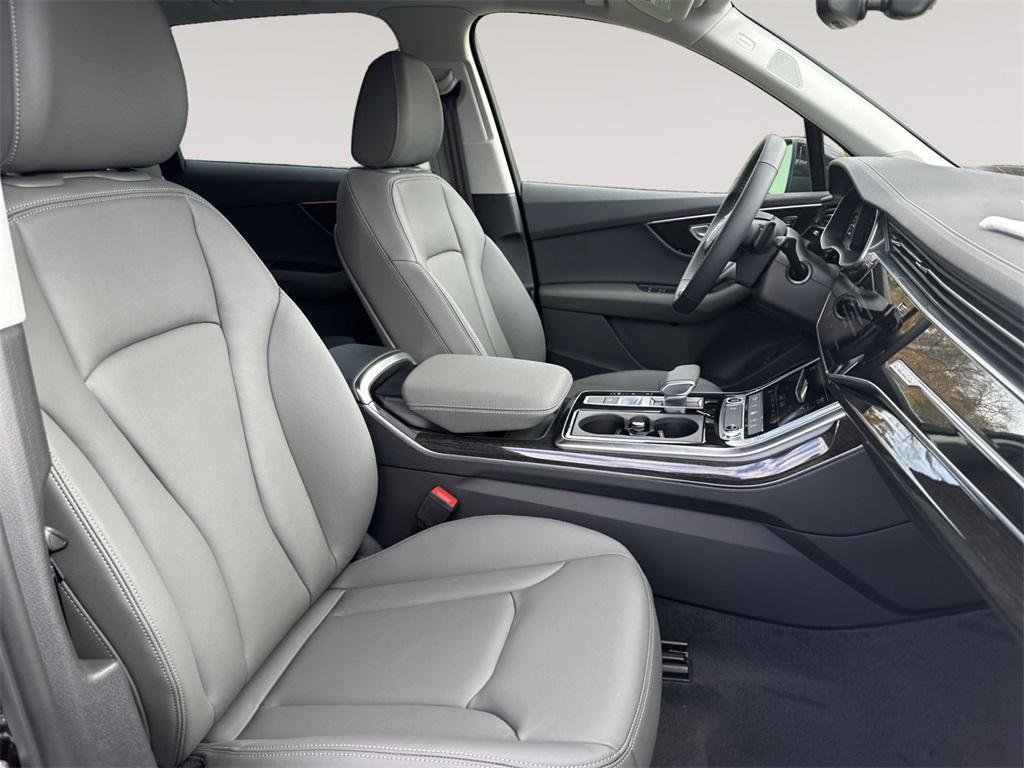 new 2026 Audi Q7 car, priced at $73,895