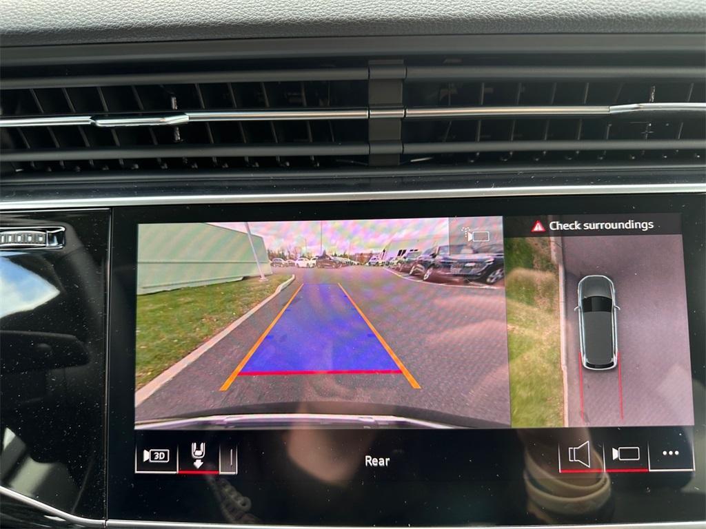 new 2026 Audi Q7 car, priced at $73,895