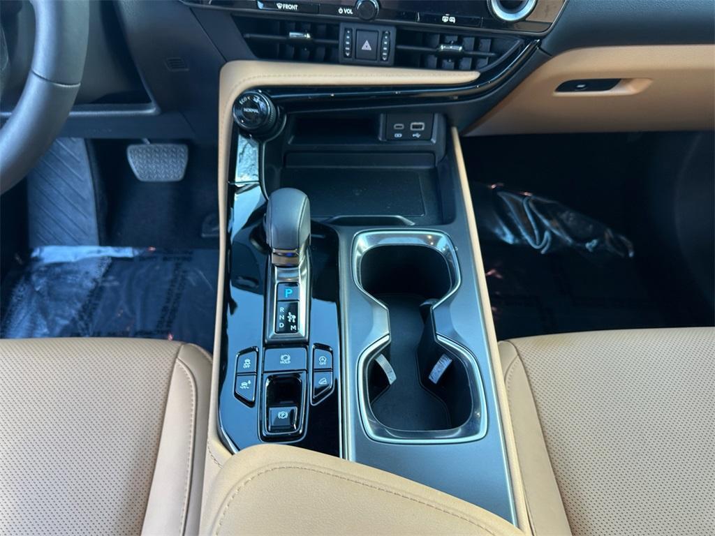 used 2025 Lexus NX 350 car, priced at $43,991