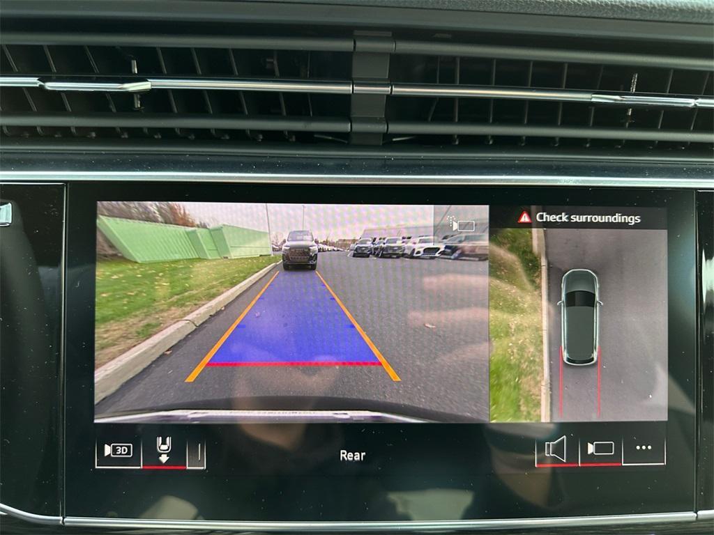 new 2026 Audi Q7 car, priced at $78,445