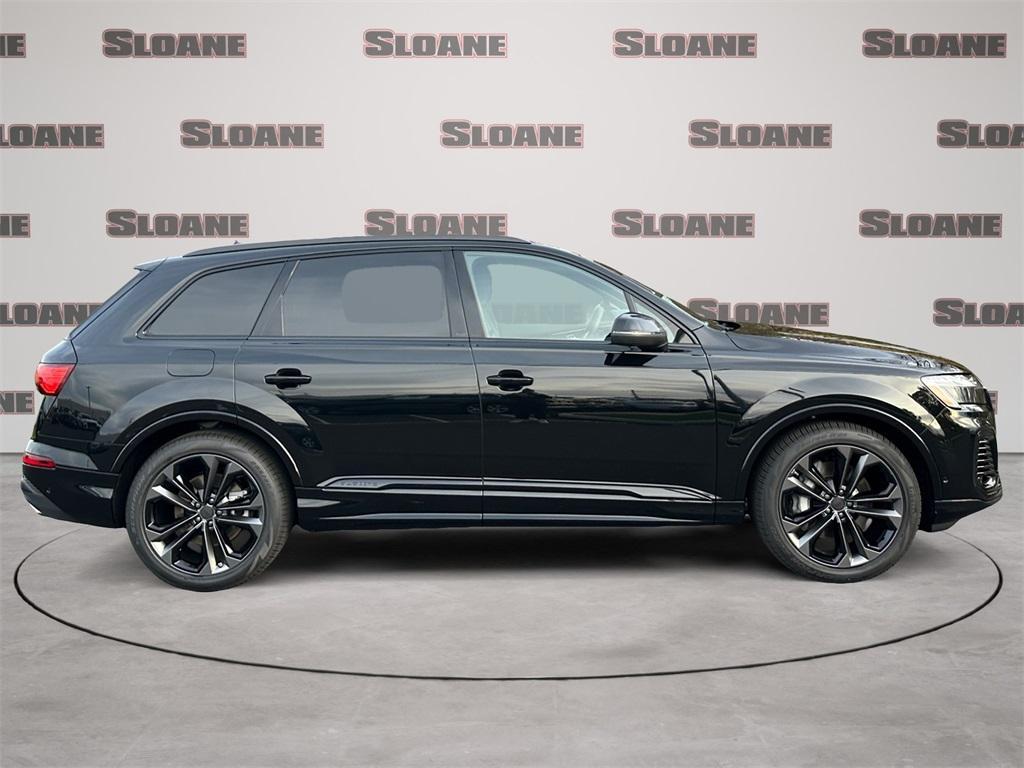 new 2026 Audi Q7 car, priced at $78,445