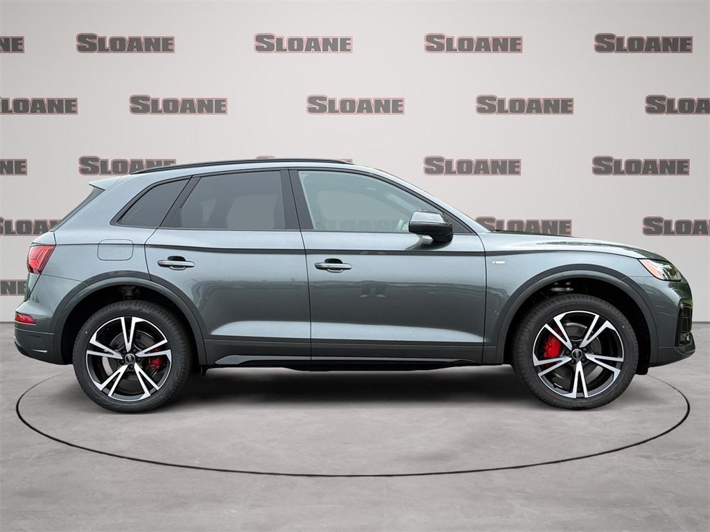 new 2025 Audi Q5 car, priced at $59,470