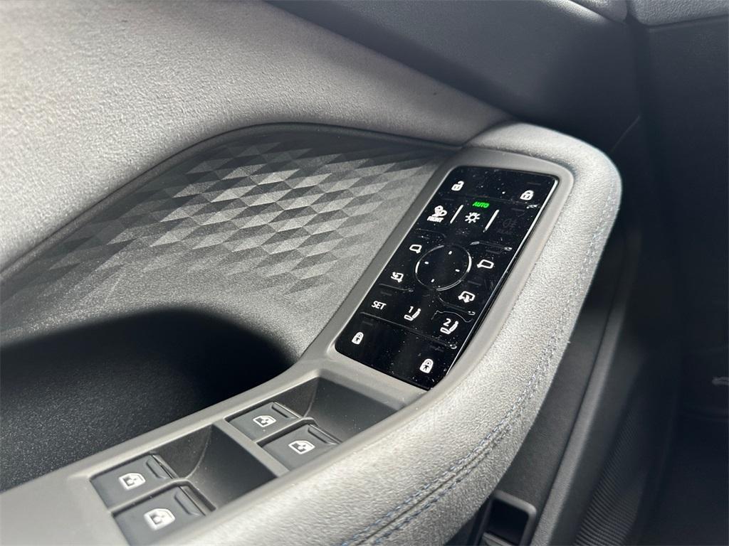 new 2025 Audi S5 car, priced at $80,270