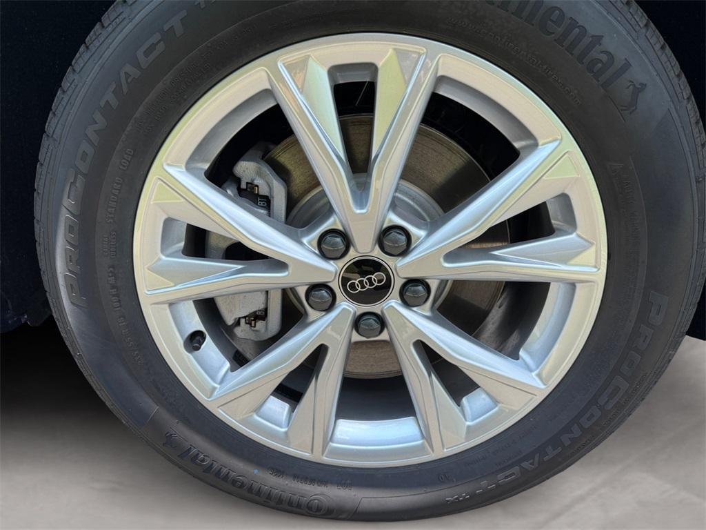 new 2025 Audi Q3 car, priced at $45,240