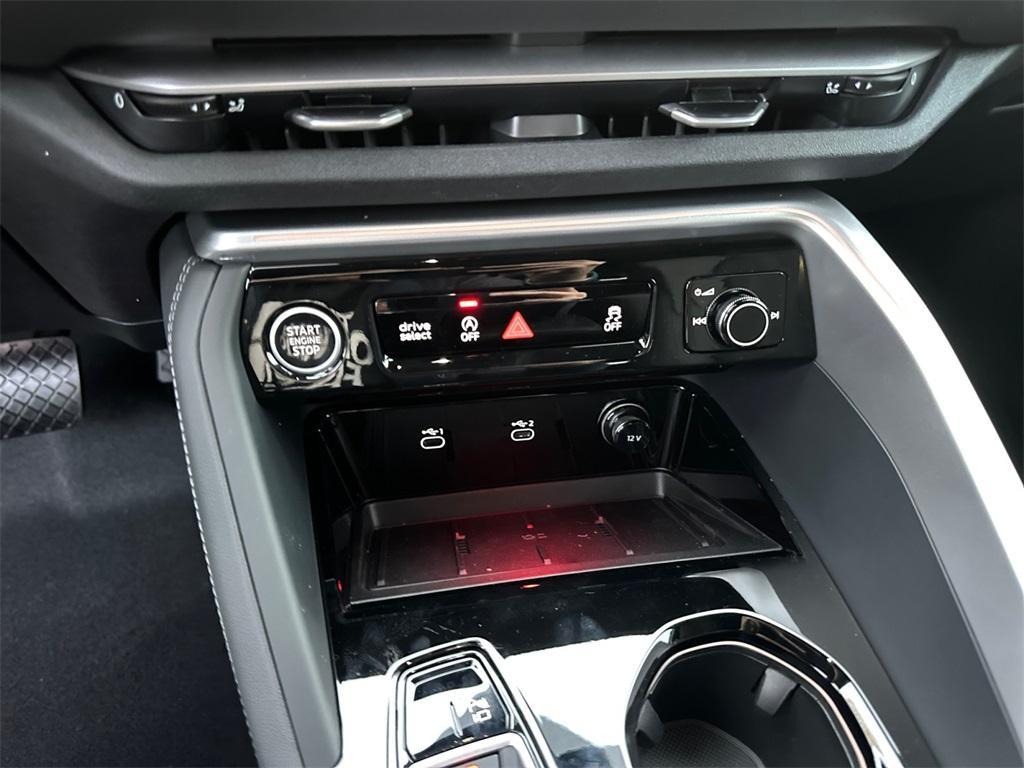 new 2025 Audi Q5 car, priced at $61,430