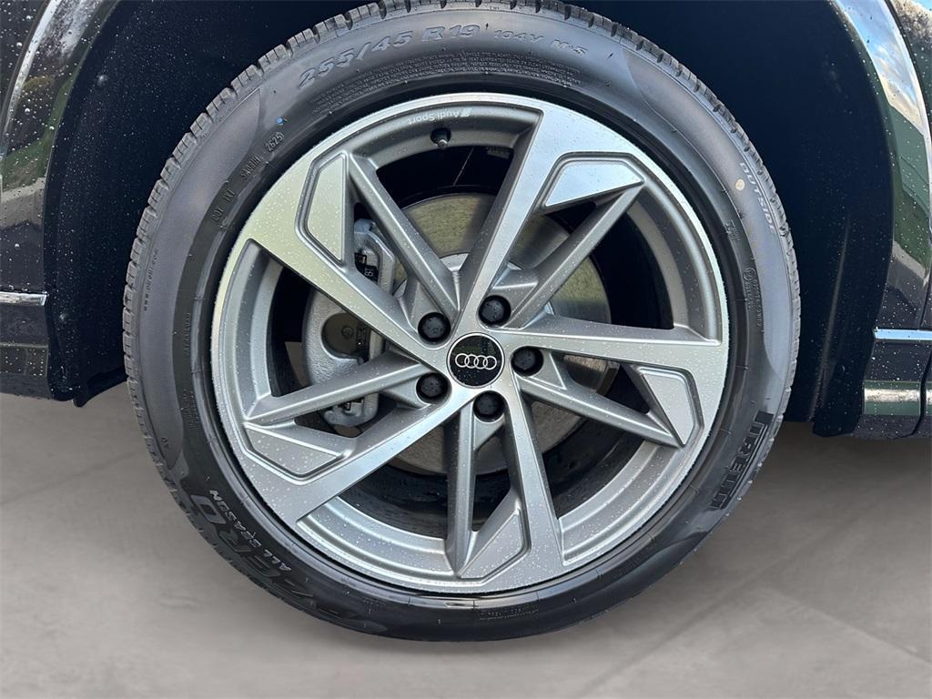 new 2025 Audi Q3 car, priced at $44,060