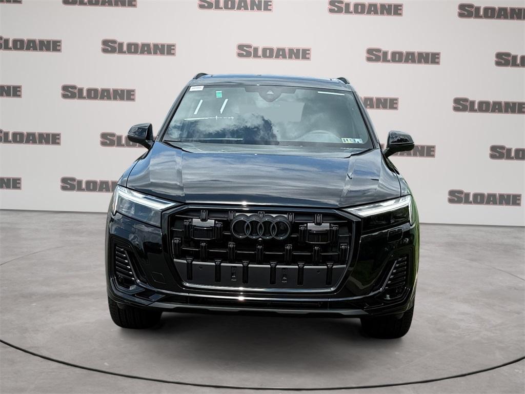 new 2025 Audi Q7 car, priced at $70,650