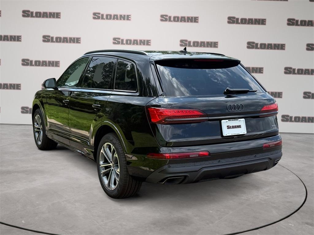 new 2025 Audi Q7 car, priced at $70,650