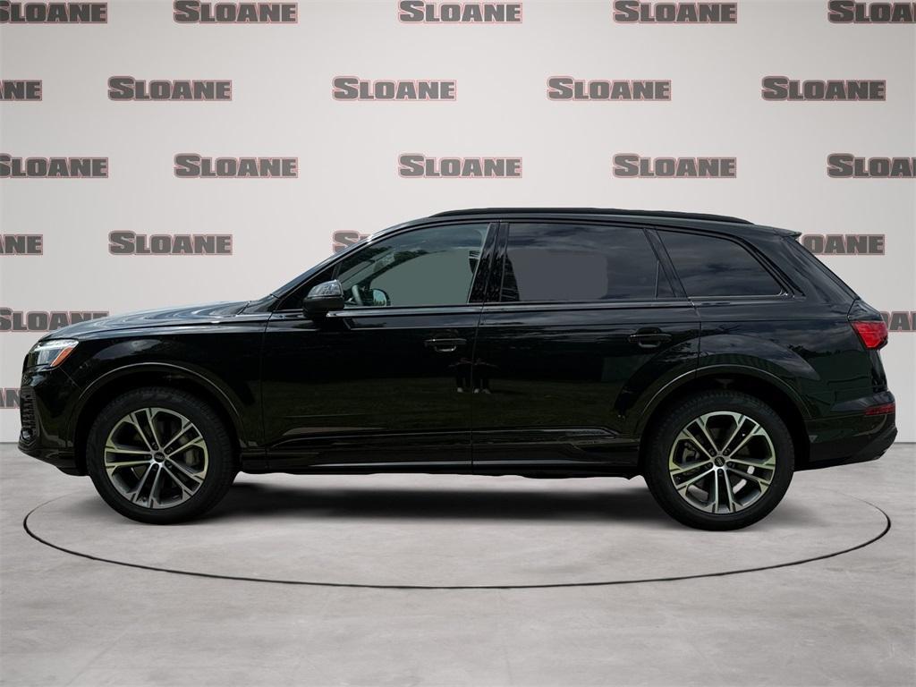 new 2025 Audi Q7 car, priced at $70,650