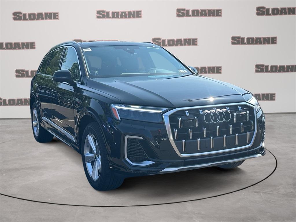 new 2025 Audi Q7 car, priced at $69,885
