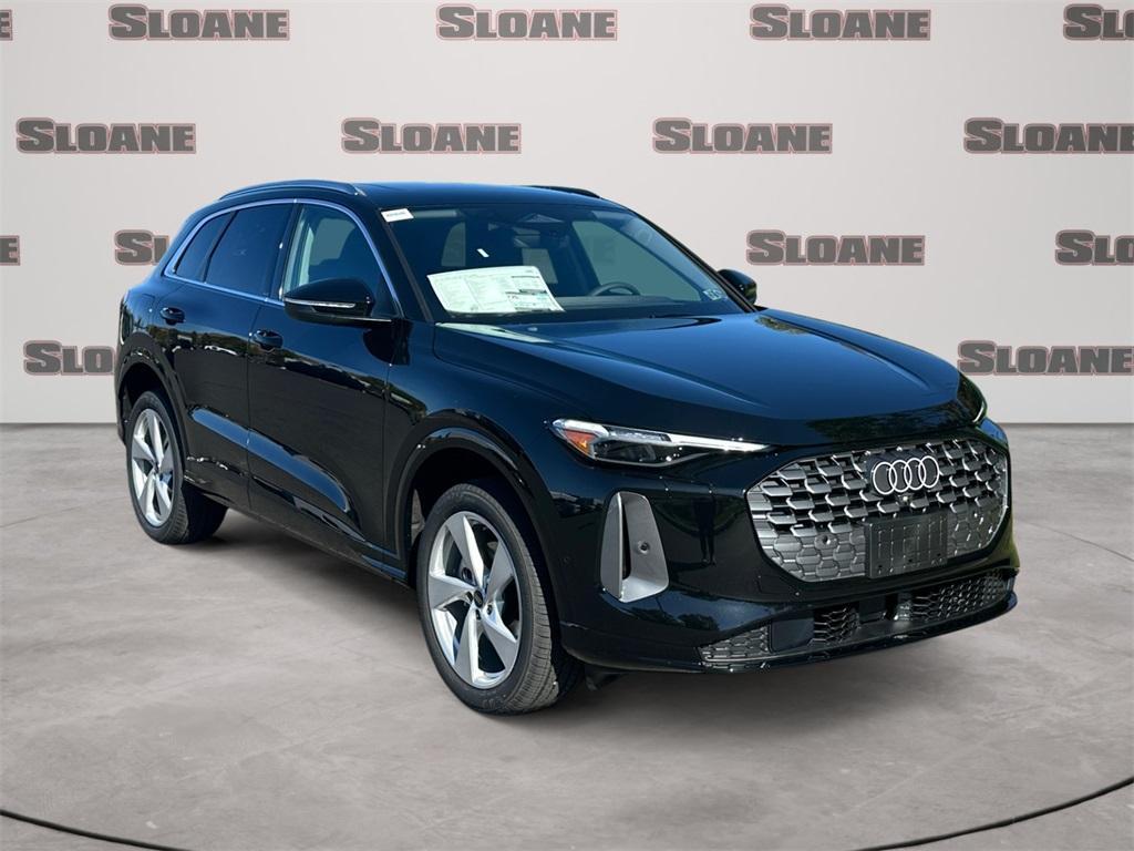 new 2025 Audi Q5 car, priced at $62,080