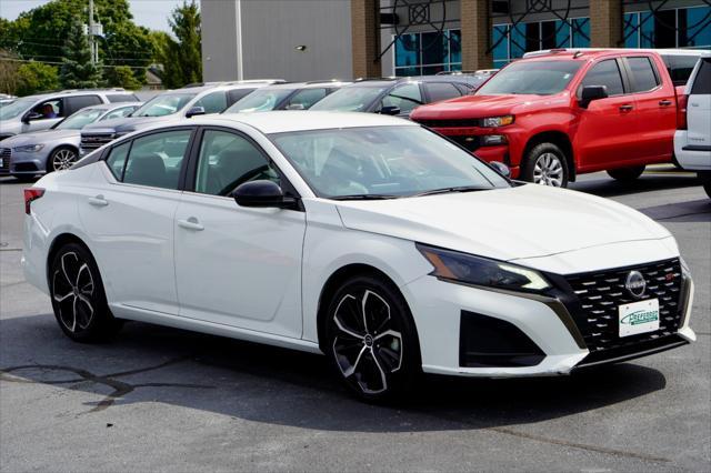 used 2023 Nissan Altima car, priced at $22,689