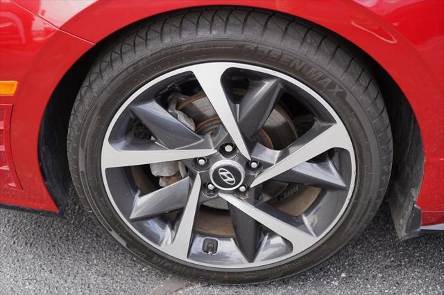 used 2022 Hyundai Sonata car, priced at $22,722