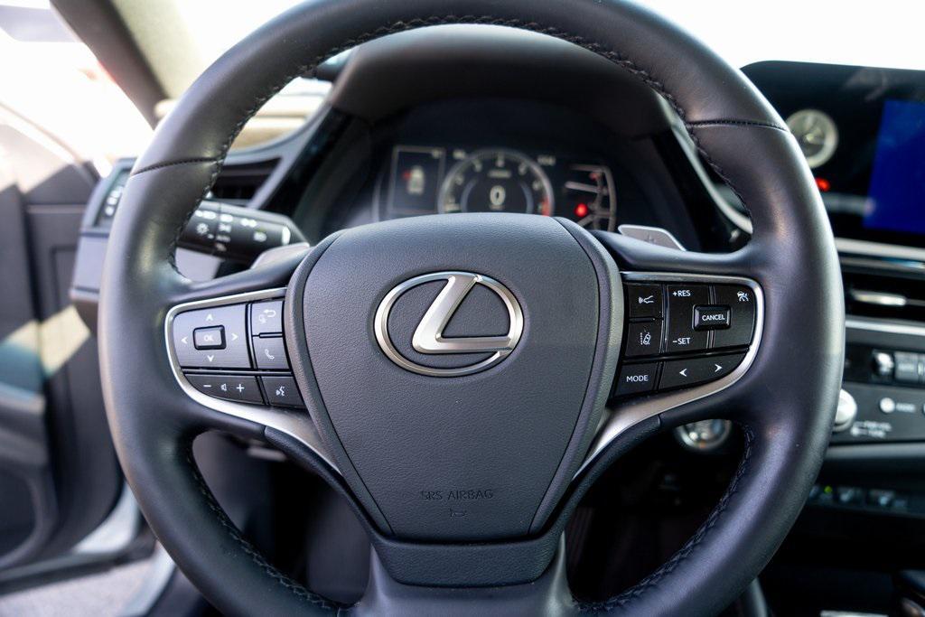 used 2024 Lexus ES 350 car, priced at $40,866