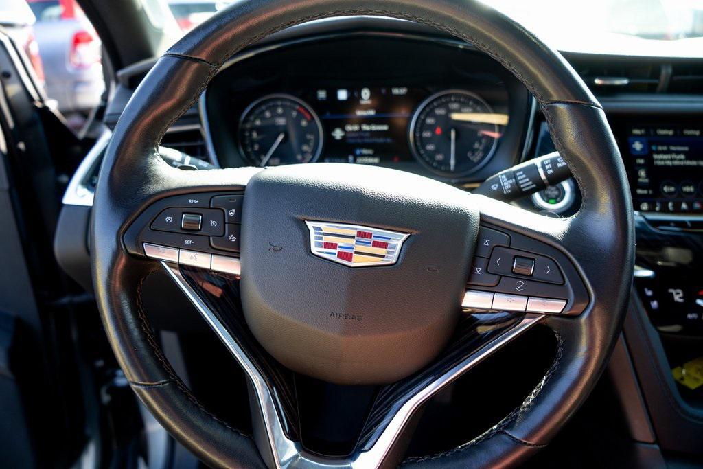 used 2023 Cadillac XT6 car, priced at $41,593