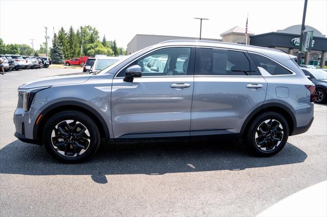 used 2024 Kia Sorento car, priced at $29,645