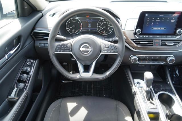 used 2023 Nissan Altima car, priced at $22,515