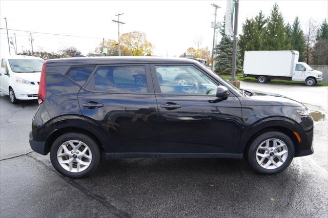 used 2022 Kia Soul car, priced at $17,995