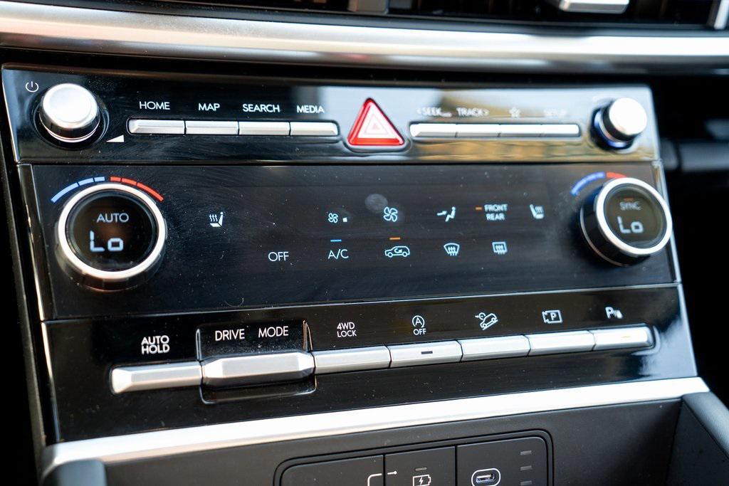 used 2025 Hyundai Santa Fe car, priced at $33,918