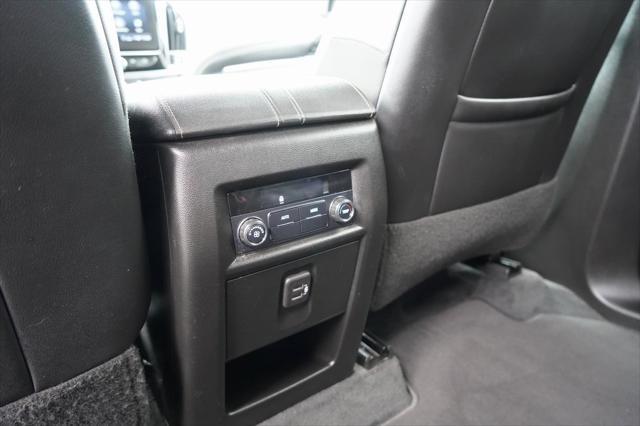 used 2020 Chevrolet Traverse car, priced at $23,899