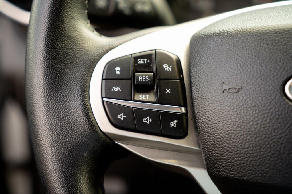 used 2023 Ford Explorer car, priced at $32,286