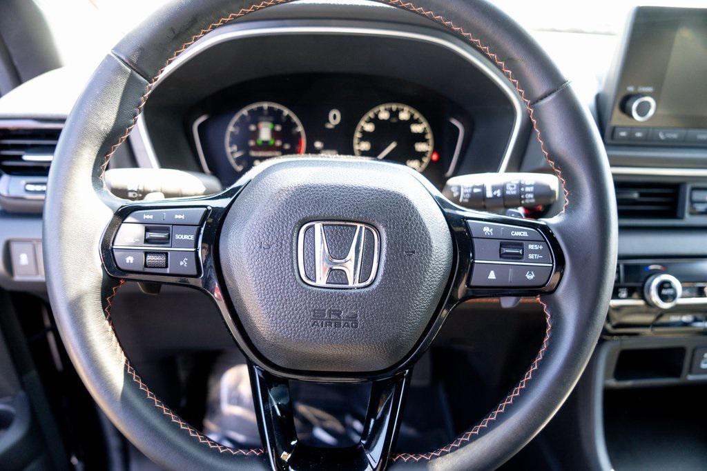 used 2025 Honda Pilot car, priced at $39,495