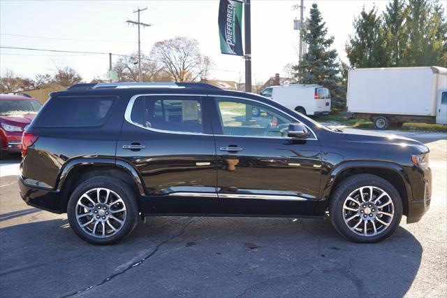 used 2022 GMC Acadia car, priced at $34,996