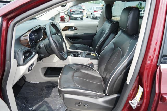 used 2022 Chrysler Pacifica Hybrid car, priced at $27,693