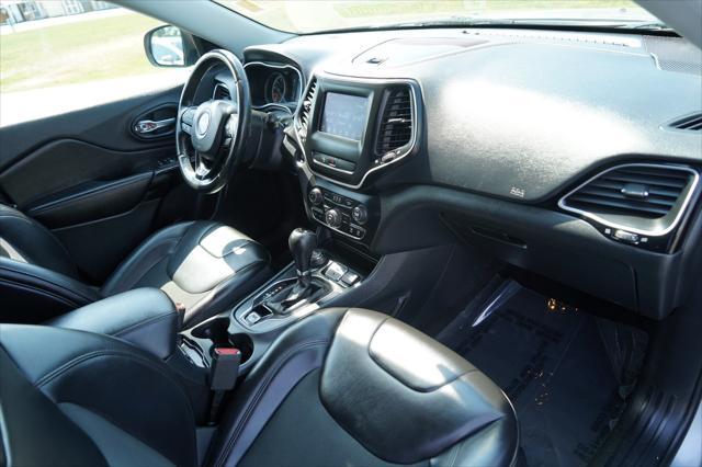 used 2019 Jeep Cherokee car, priced at $16,995