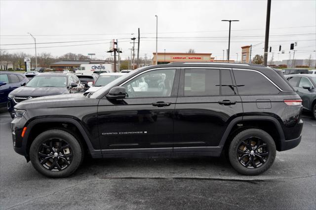 used 2022 Jeep Grand Cherokee car, priced at $31,775