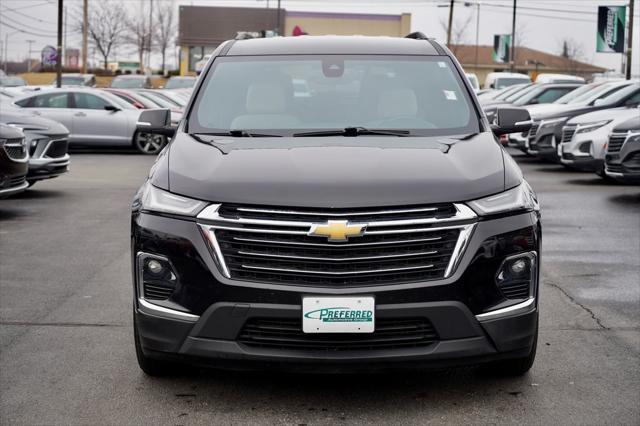 used 2022 Chevrolet Traverse car, priced at $24,896