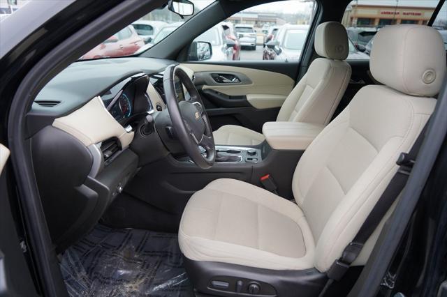 used 2022 Chevrolet Traverse car, priced at $24,896