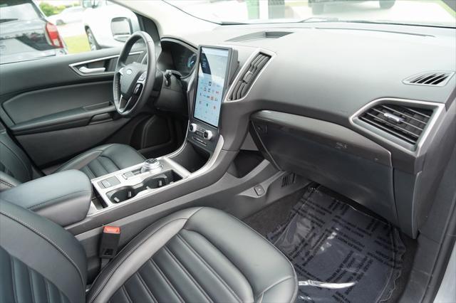 used 2024 Ford Edge car, priced at $27,435