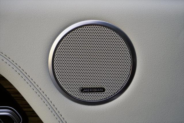 used 2019 Land Rover Range Rover car, priced at $37,999