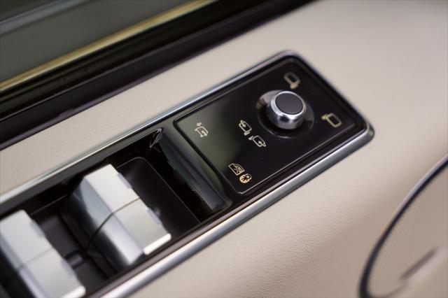 used 2019 Land Rover Range Rover car, priced at $37,999