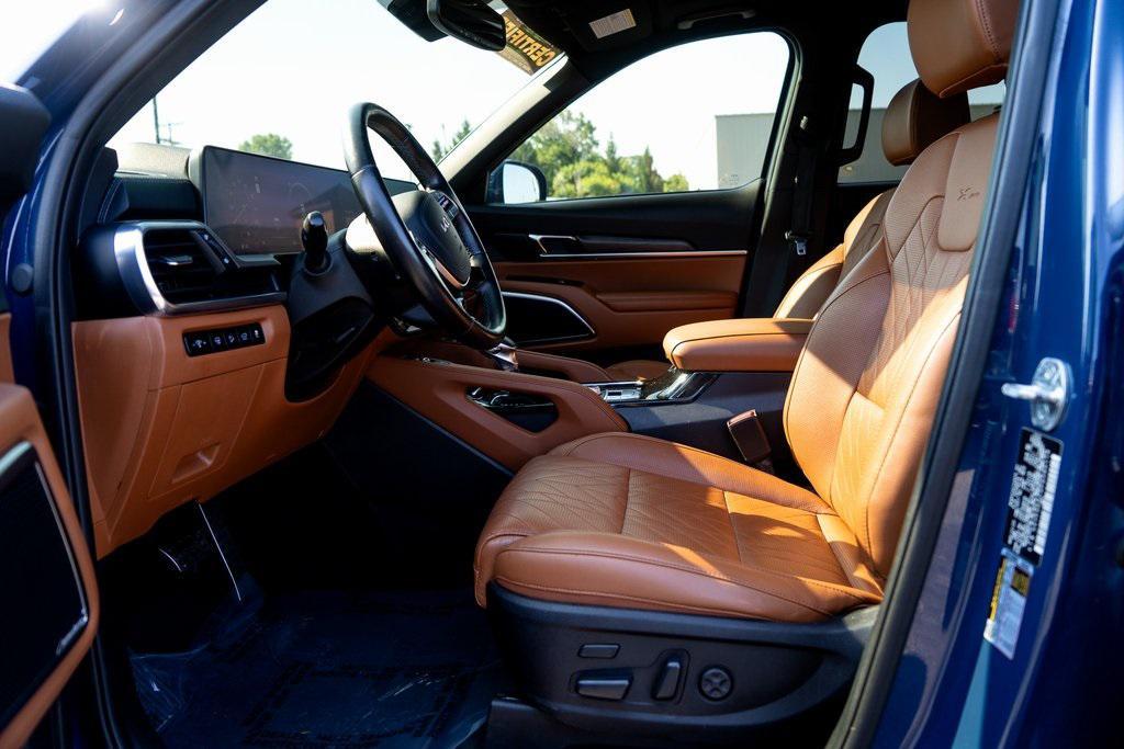 used 2023 Kia Telluride car, priced at $39,995