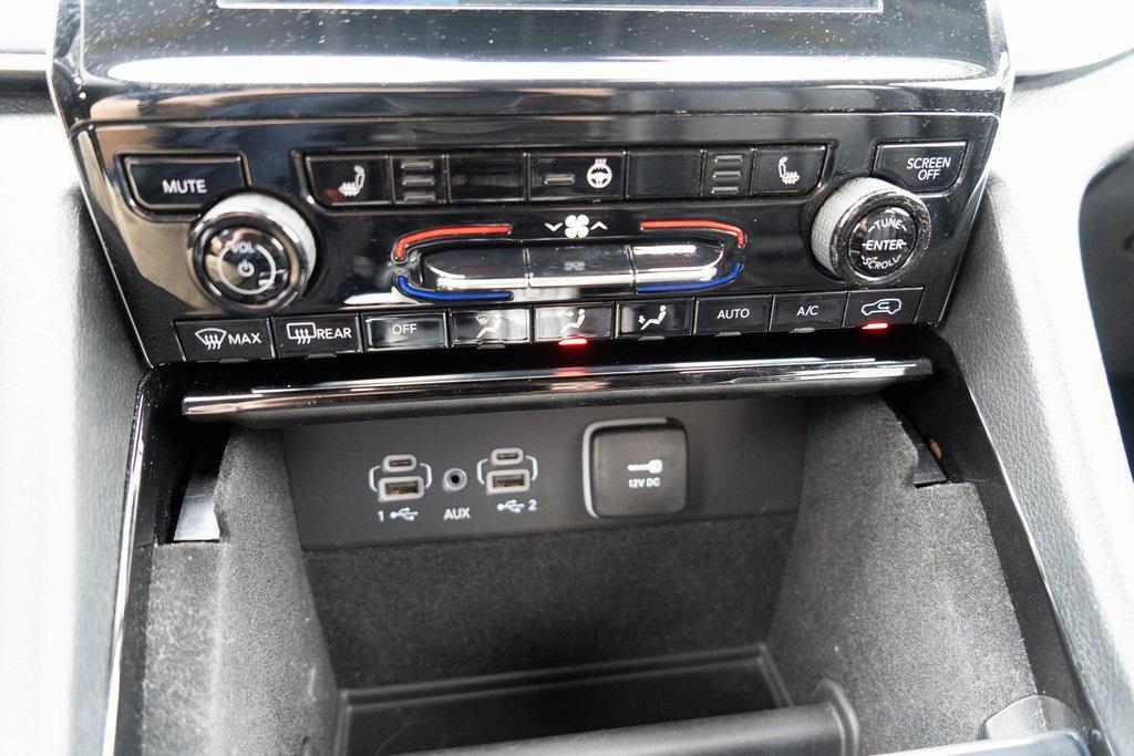 used 2021 Jeep Grand Cherokee L car, priced at $31,148