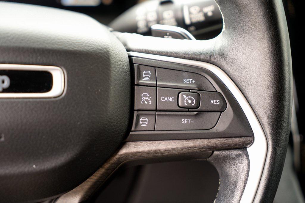 used 2021 Jeep Grand Cherokee L car, priced at $31,148